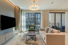 2BR in Standpoint w Burj Khalifa View, Dubai Mall